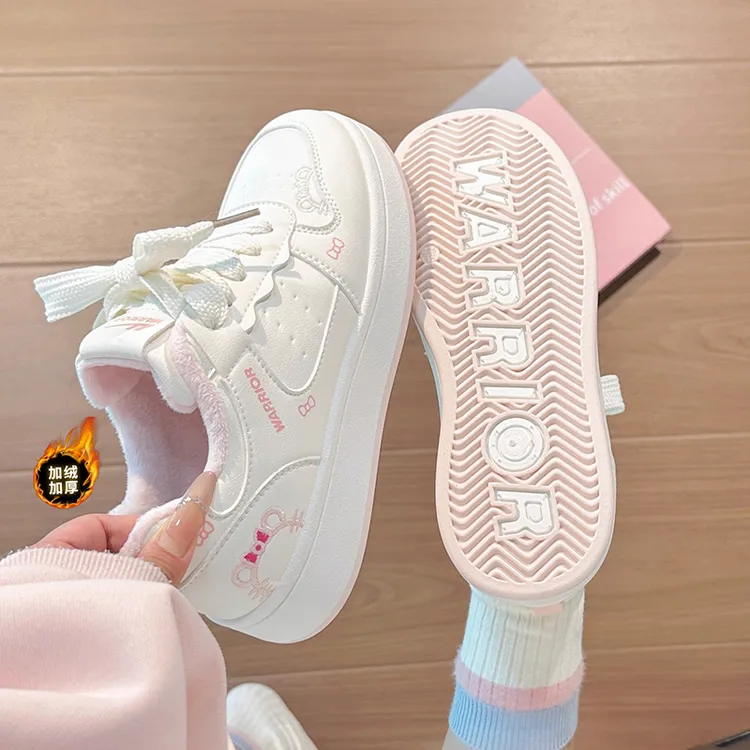 回力加绒女鞋2025冬季新款加厚kt猫板鞋软底防寒保暖时尚鞋二棉鞋