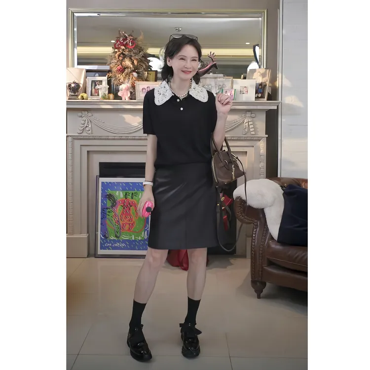 我是摩羯 手工蕾丝钉珠装饰衣领短袖夏针织娃娃领秋套头衫