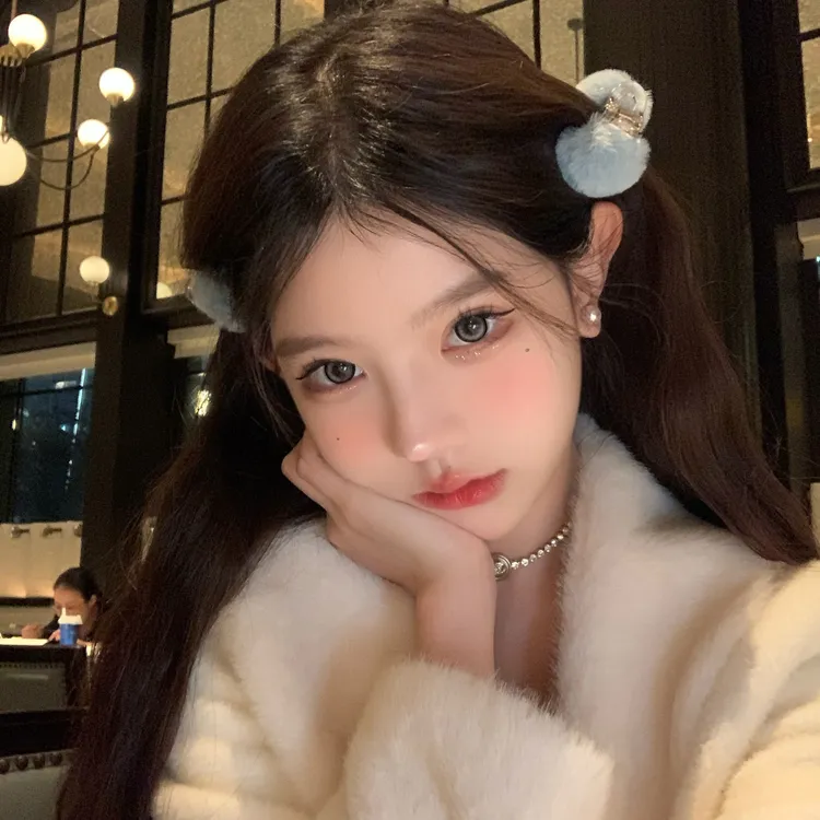 可爱甜美毛球抓夹半扎发侧边刘海夹小号头饰秋冬发夹发卡发饰