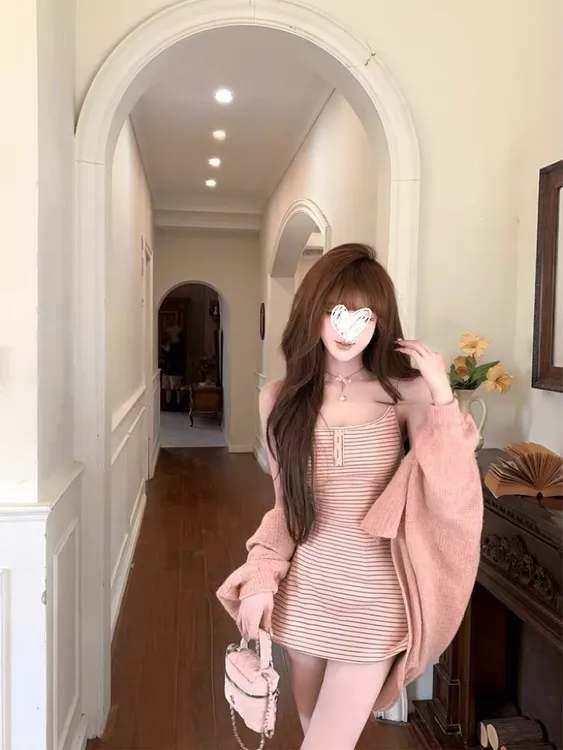 甜辣妹纯欲条纹吊带连衣裙女早秋慵懒感针织开衫套装
