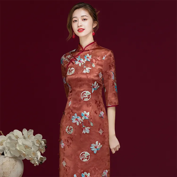 喜妈妈日常旗袍秋装2025年新款复古中国风干枯玫瑰红刺绣268023