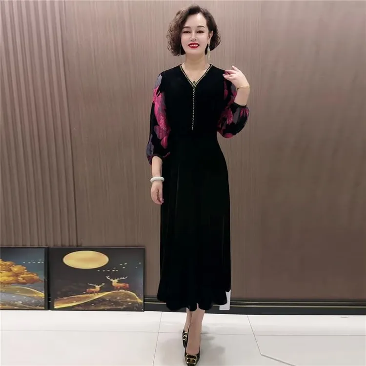 8250高档连衣裙大码丝绒秋季中长款气质显瘦妈妈裙子洋气宽松打底