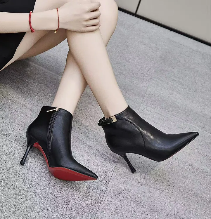 7公分时装细高跟短靴皮带扣设计简约百搭6668-1