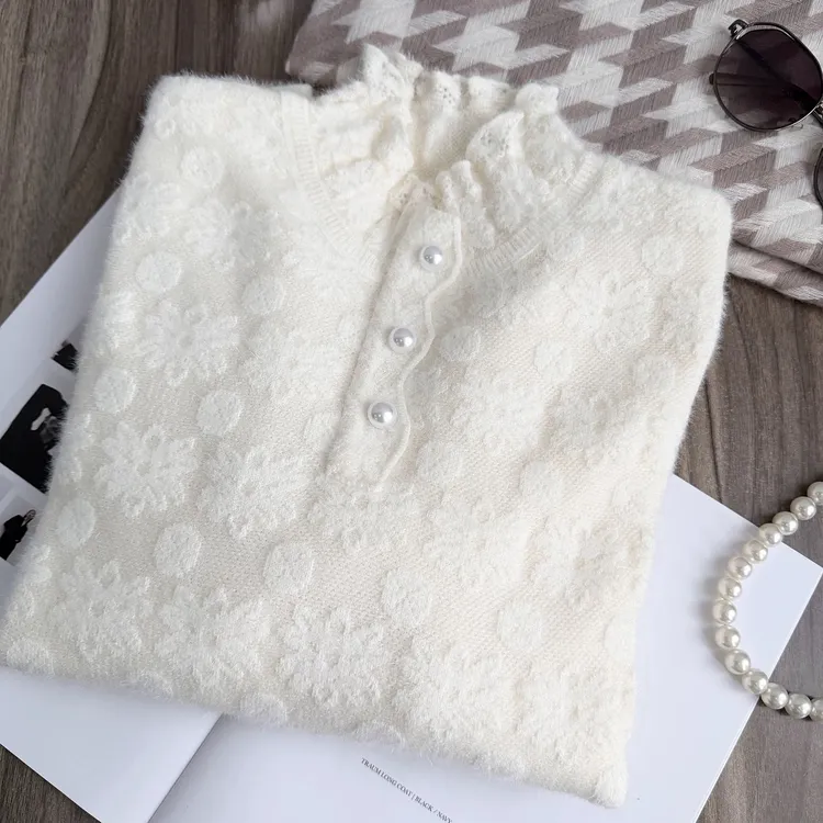 钉珠半高领针织打底衫女内搭上衣加厚2025冬季新款时尚洋气毛衣