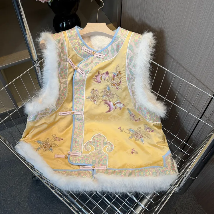 【月桂香】2025刺绣马甲加厚重工奢华感外套新中式女士马甲