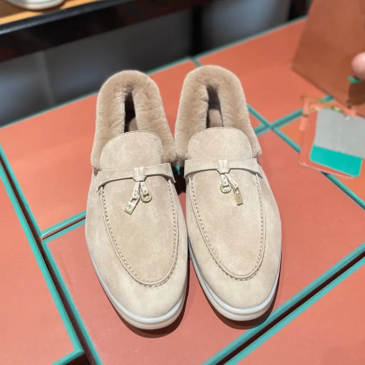 海狸毛「渠道顶板」LP乐福鞋女一脚蹬平底英伦流苏扣女鞋