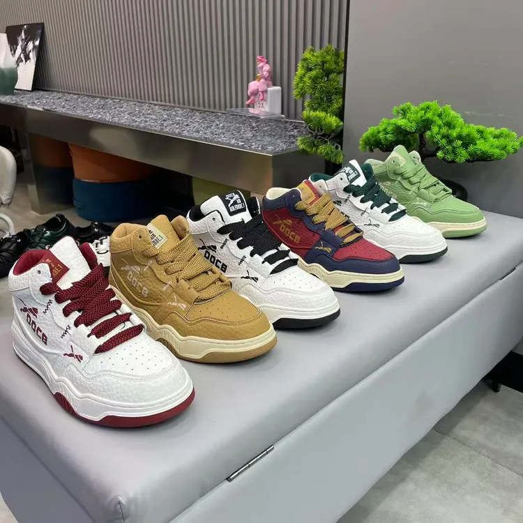 【皮鞋码】新款皮面个性百搭洋气休闲舒适软底轻便男款潮鞋