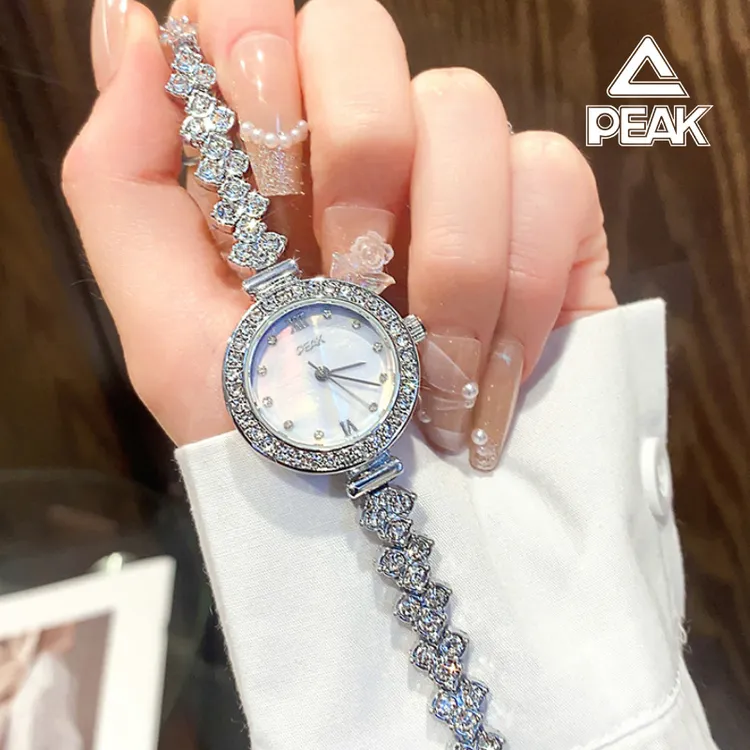 匹克女士手表轻奢名牌爱心手链满天星小众女生石英腕表礼物送女友