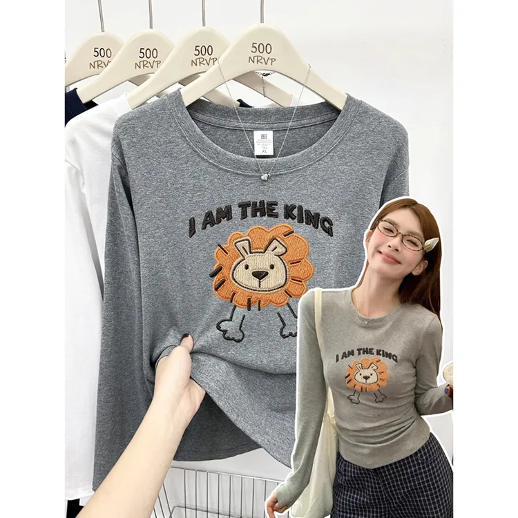 仿刺绣可爱狮子正肩长袖t恤女修身高弹力胖mm遮肉大码女装上衣ins