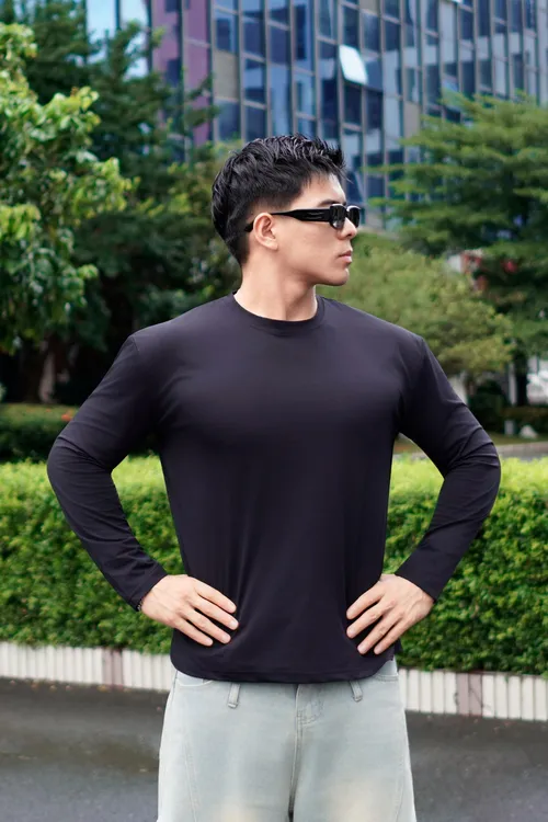 男士纯色修身长袖圆领常规款T恤索罗娜凉感速干透气弹力修身打底