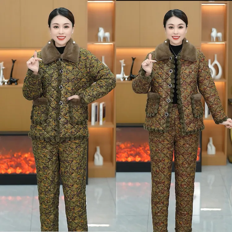 8530#冬季厚款妈妈装碎花翻毛领女装植物花卉大码加绒妈妈套装