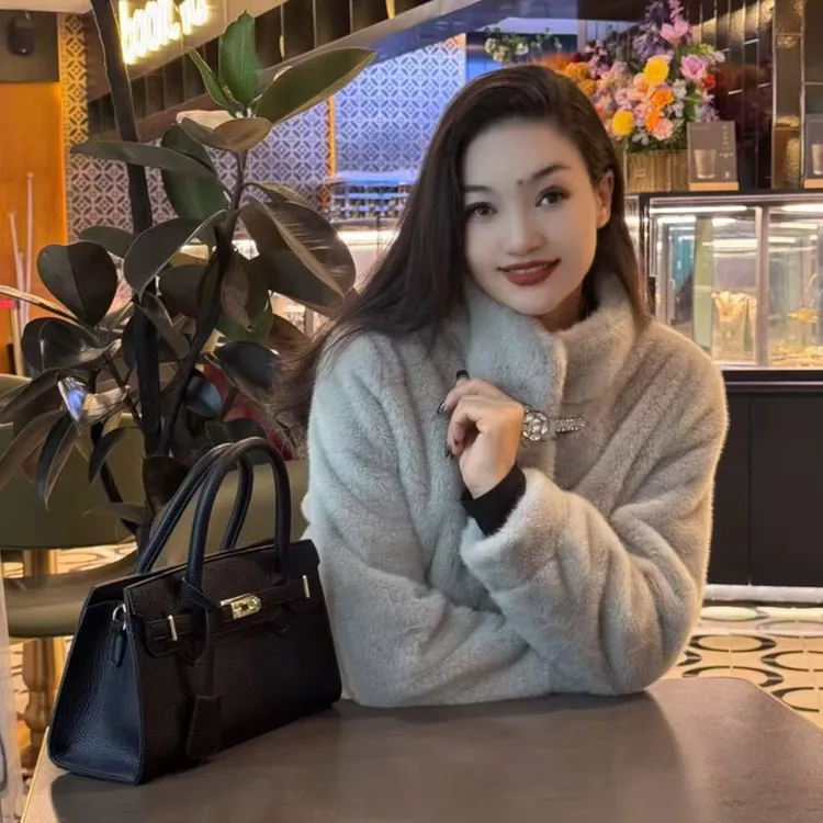 【新疆包邮】爆款皮毛一体米兰貂大衣高端大气短款外套洋气百搭