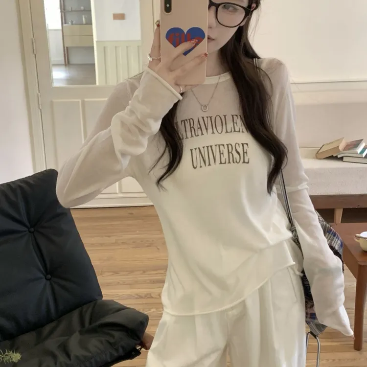 白色字母印花长袖t恤女夏季薄款冰丝面膜防晒衫洋气外搭空调罩衫
