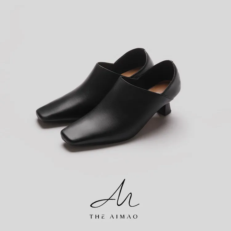 【THE AIMAO】头层牛皮牛筋底方头粗跟及踝时装跟鞋XYX83082