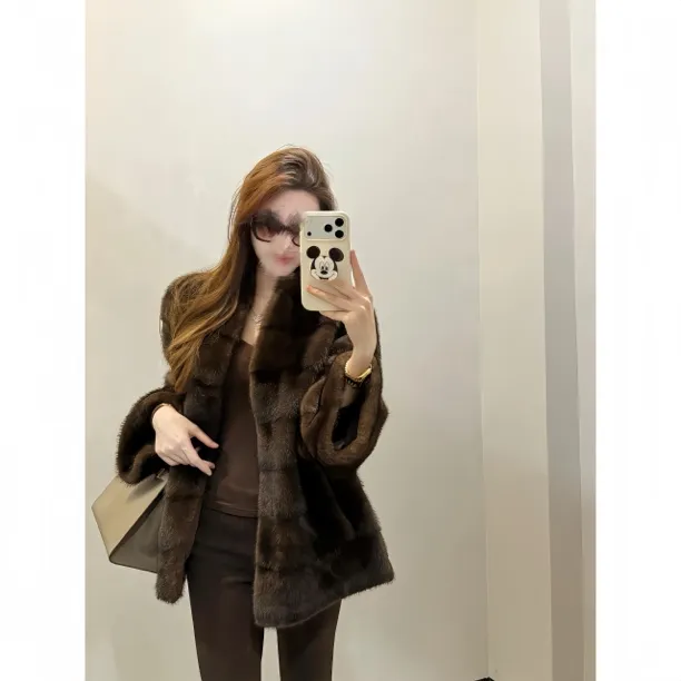 2025爆款富婆【帕斯条中古】富家千金名媛显贵气毛毛外套～法式轻奢