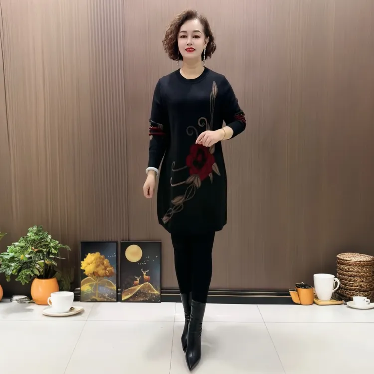 高端气质大码中长款花色针织衫中年妈妈秋冬款长袖宽松显瘦打底裙
