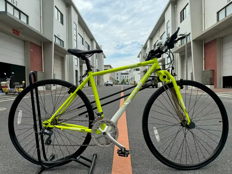 山地自行车男女通勤越野公路单车