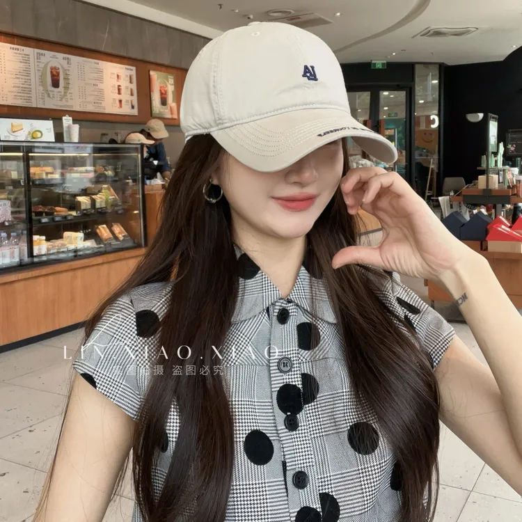 少量库存 LA字母 鸭舌帽女百搭棒球帽简约休闲修饰脸型显脸小