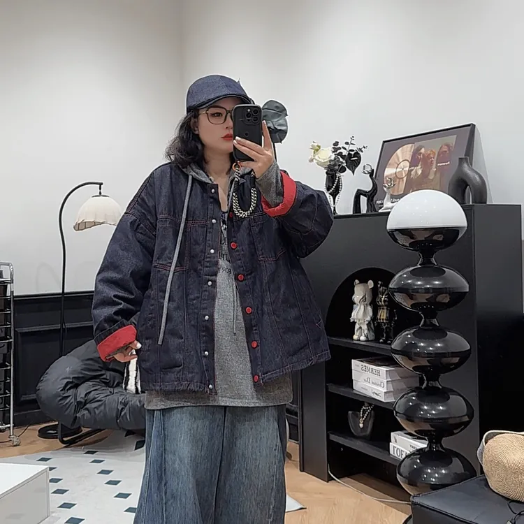 哆唛8588218款圆领长袖拼色袖子加棉欧韩时尚潮流休闲牛仔棉袄