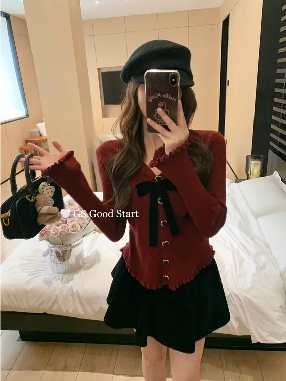 【秋冬上新】秋冬设计感V领法式蝴蝶结长袖针织衫内衬甜美