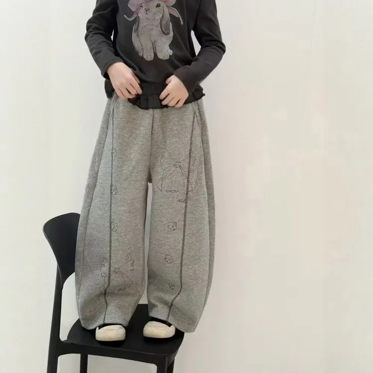 现货韩版童装女童运动裤2025秋款中大儿童弯刀休闲裤百搭运动裤潮