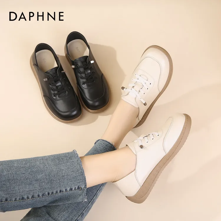 达芙妮秋季新款真皮舒适女鞋休闲小白鞋软底平底鞋一脚蹬皮鞋单鞋