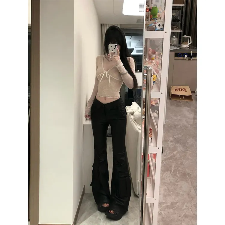 轻熟风性感辣妹V领长袖上衣女2025春季新款高腰百搭休闲微喇长裤