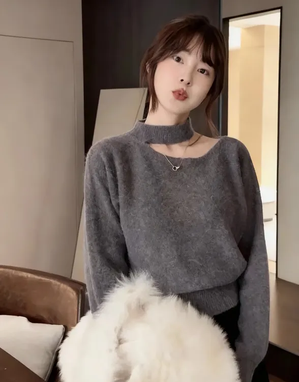 韩系复古慵懒挂脖斜领露肩羊绒针织衫女秋冬加厚软糯收腰毛衣8006