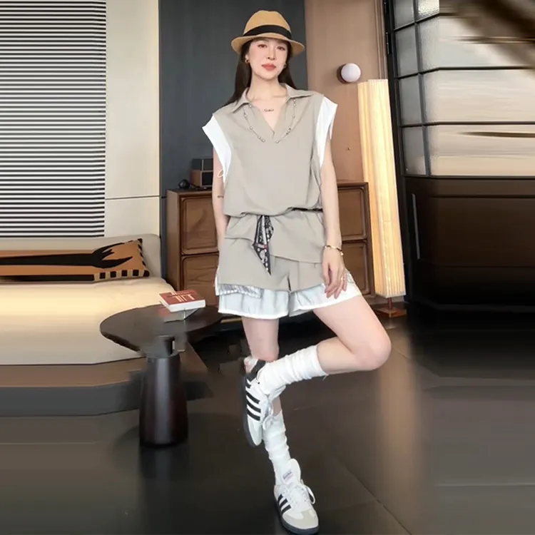 夏季女装套装新款小众V领拼接无袖t恤女高腰宽松假两件短裤两件套