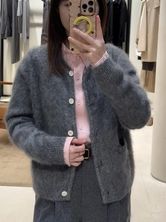 小禾纯原2025冬季新款合股羊绒拉毛针织开衫