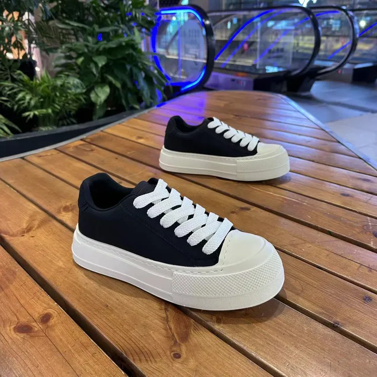 早秋厚底板鞋增高小白鞋休闲百搭潮流