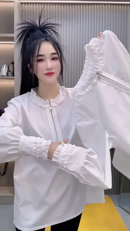 欧货法式设计感半拉链木耳边泡泡袖衬衫女春秋季新款宽松减龄衬衣