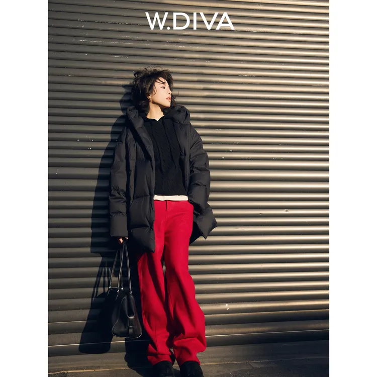 W.Diva【小狗定制】进口KOMATSU原料轻量方块泡芙90鹅绒服54C173398