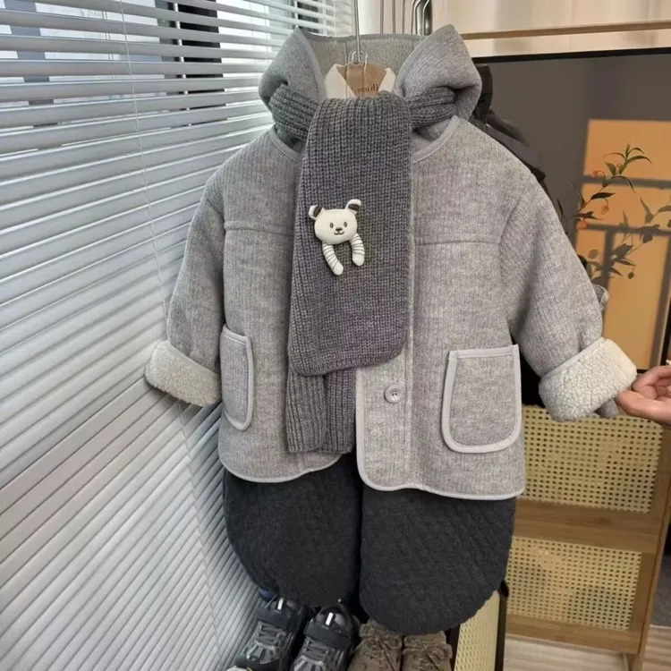 儿童加绒毛绒款连帽常规款冬款呢大衣极简风纯色圆领外套