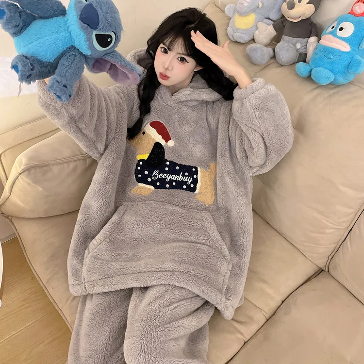 珊瑚绒秋冬季睡衣女款爆款2025新款法兰绒保暖家居服加绒加厚套装