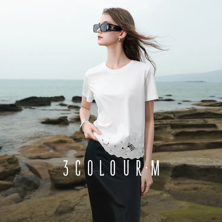 三彩2025夏季新款圆领短袖T恤花朵镂空绣花上衣套头衫宽松休闲女M