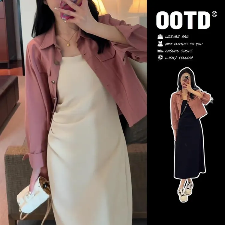 2025早春新款高级感韩系穿搭黑色方领吊带连衣裙子女收腰背心长裙