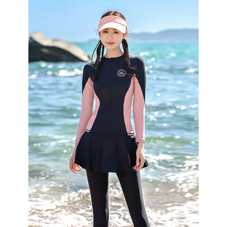 泳衣女士2025新款游泳防晒四件套保守分体长袖长裤冲浪浮潜水母服
