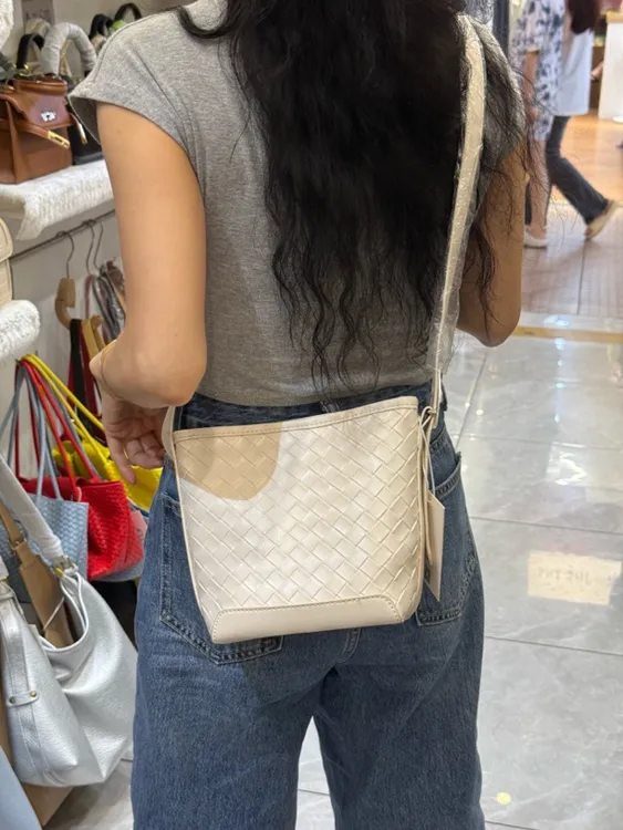 水桶包简约风轻奢风耐磨斜挎包单根