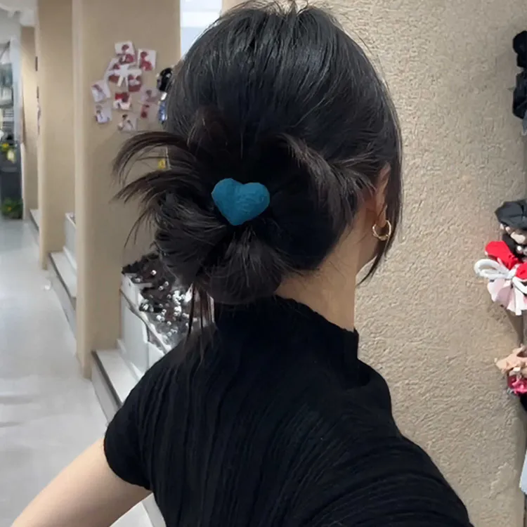 韩系蓝色毛呢爱心发圈洋气百搭发绳丝绒小肠圈头绳低马尾发饰新款