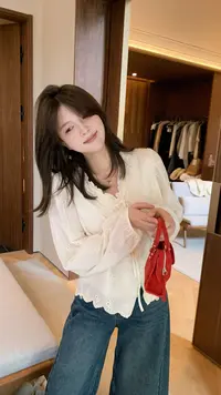 漫姐的店【白芍药】白色v领衬衫早秋2025薄法式上衣蕾丝宽松衬衣