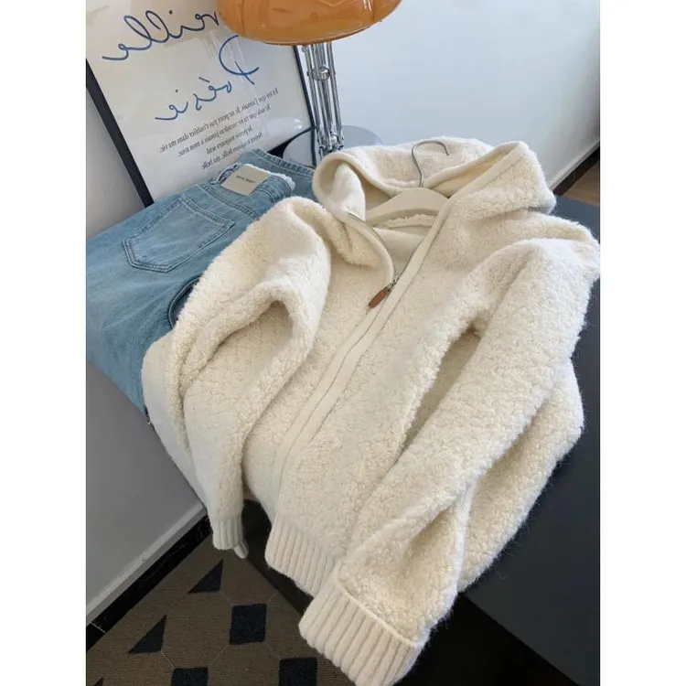 【奶油泡芙】韩系简约秋冬季连帽羊羔白色针织衫外套加厚高级感上衣