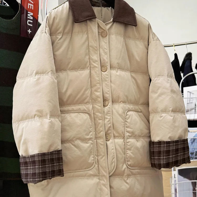 2025新款高级感时尚巴恩风中长款羽绒服女冬季巨好看的保暖外套