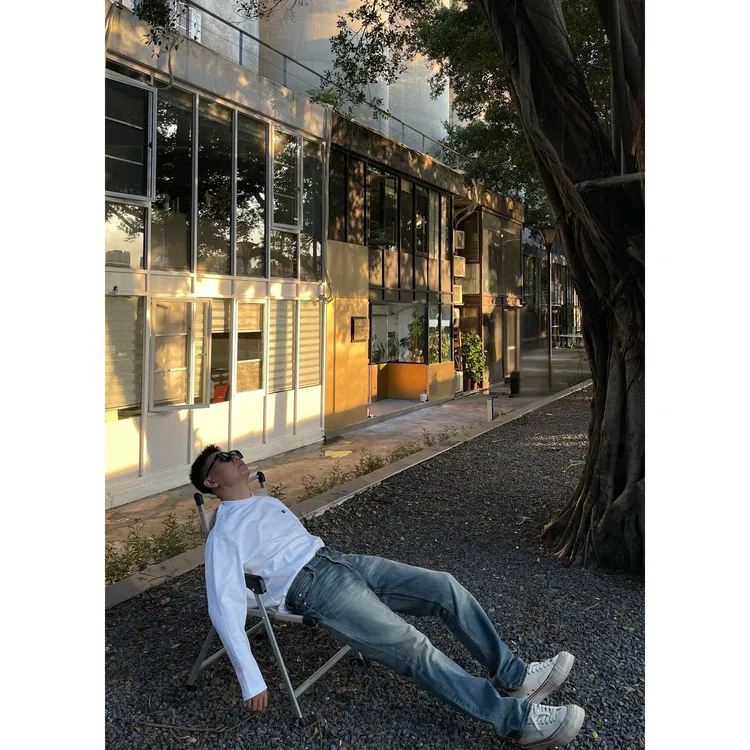 TKTHEKING/3154 复古蓝色设计感休闲百搭合身直筒水洗男士牛仔裤