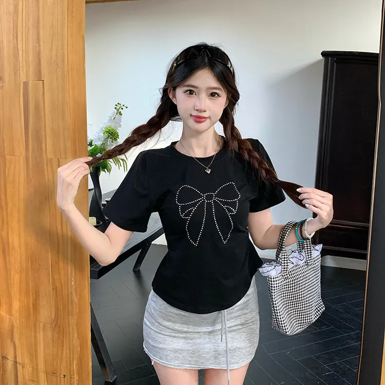 大码胖mm夏韩版正肩显瘦圆领短袖T恤水钻蝴蝶结设计感上衣女5792
