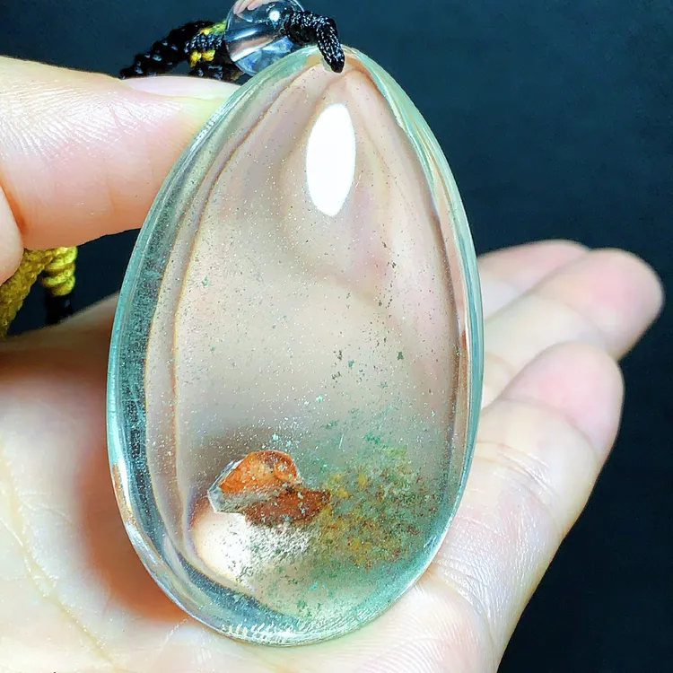 东海水晶天然满天星绿幽灵水晶吊坠毛衣链平安通透水滴项坠男女款