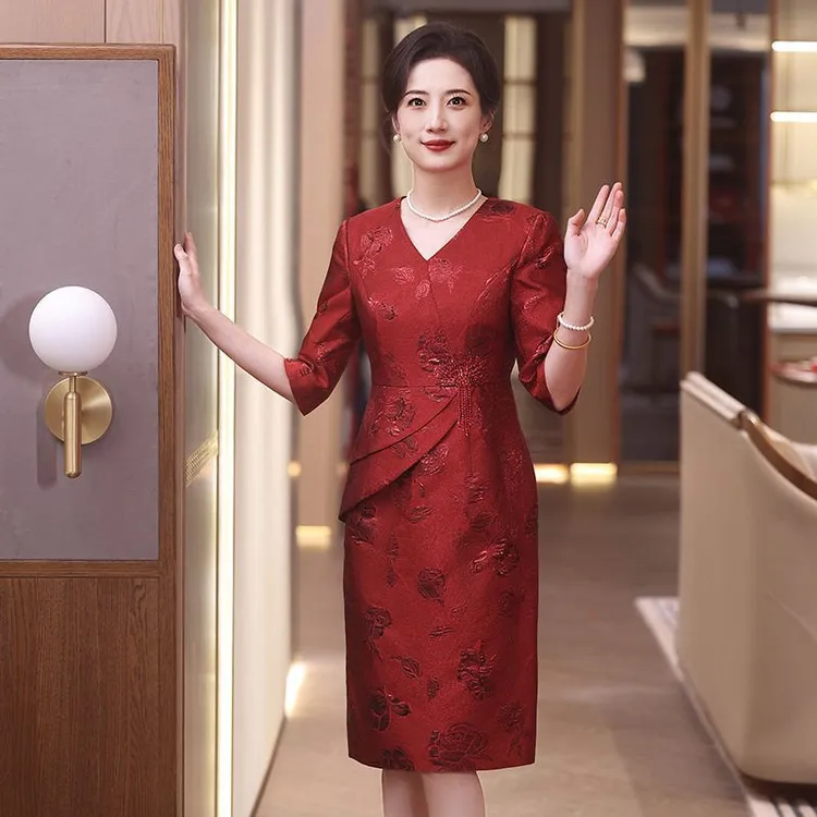 喜婆婆婚礼服妈妈结婚喜服婚宴装2025新款夏旗袍年轻大码平时可穿