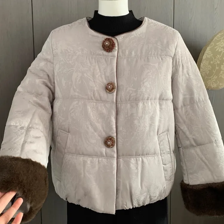 小香风妈妈冬装短款小棉袄加厚保暖棉服中老年女装秋冬时尚小棉衣