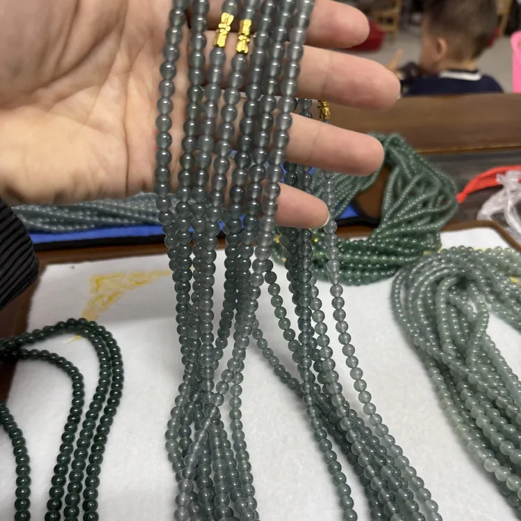 高冰天空蓝翡翠圆珠项链卡6mm