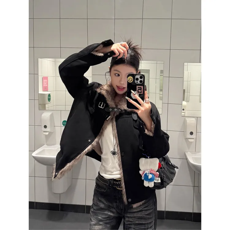艺尙  美式休闲机车服修身加绒短外套女毛毛拼接立领宽松夹克潮